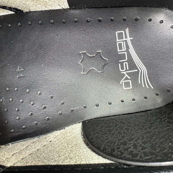 Dansko Professional Leather Clogs Shoes Women’s Size 41 Orange Brown Embossed - Picture 13 of 14